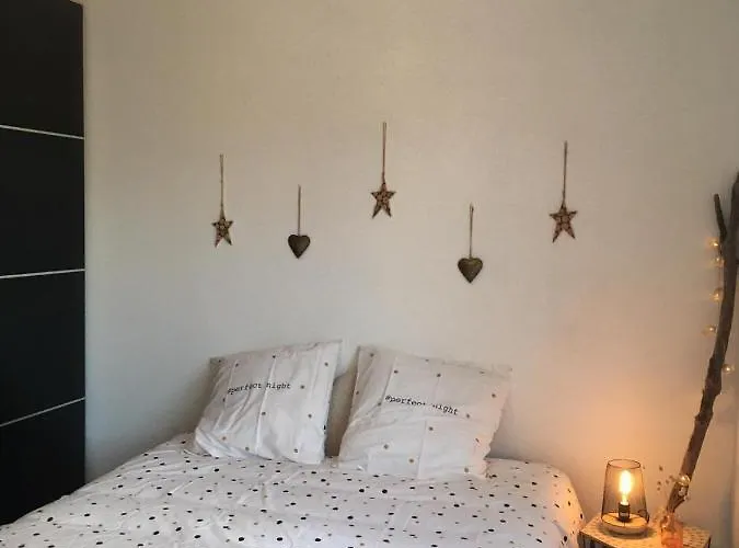 Апартаменты Proche Et Commerces *